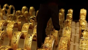 ارتفاع سعر الذهب في مصر يتجاوز توقعات السوق ويضغط على مستوى الإنفاق الأسري